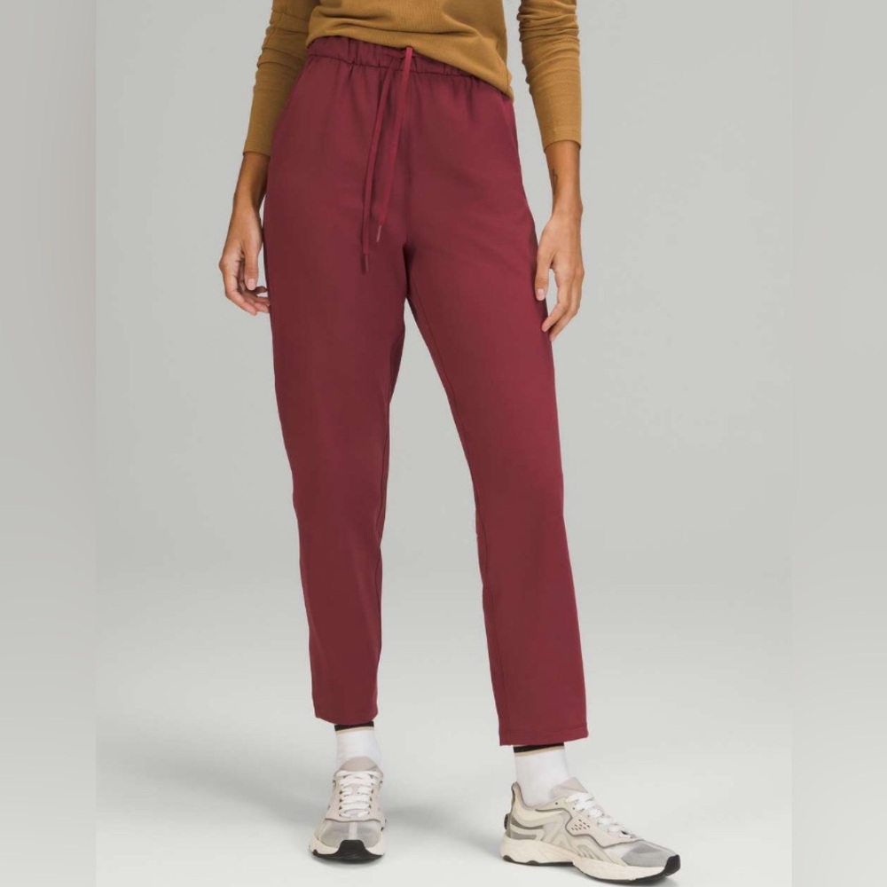 Lululemon Athletica Stretch High Rise Maroon/ burgundy Track Pants